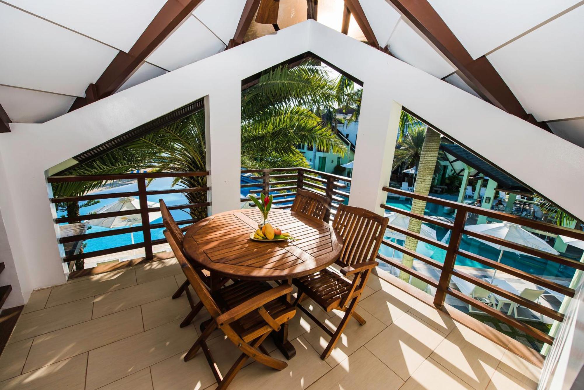 Acuatico Beach Resort & Hotel Inc. Сан-Хуан Экстерьер фото